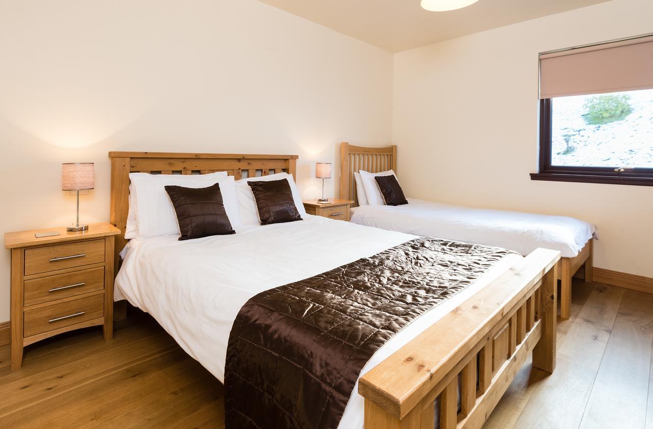 Lodge 9 Glengoulandie Lodges Aberfeldy Ngoại thất bức ảnh